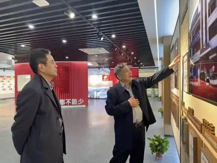 中國(guó)石材協(xié)會(huì)秘書長(zhǎng)孫衛(wèi)星、宣傳總監(jiān)陶璐璐到上海、浙江嘉興、江蘇宜興等地的石材產(chǎn)業(yè)園和相關(guān)企業(yè)進(jìn)行走訪調(diào)研。